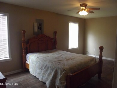 13 Pineview Dr, Natchez, MS 39120 - photo 6