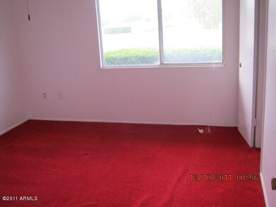 13801 N Newcastle Dr, Sun City, AZ 85351 - photo 2