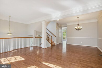 9058 Tanyard Ln, Lorton, VA 22079 - photo 3