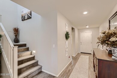 04 Foyer