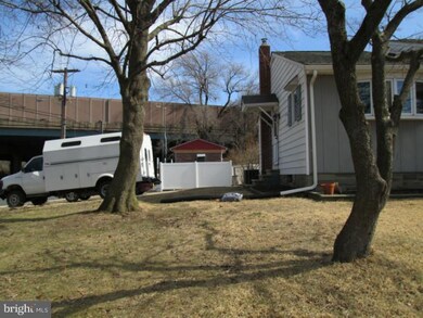 106 Orlando Ave, Gloucester City, NJ 08030 - photo 4