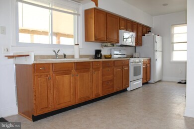 333 George Ave, Essex, MD 21221 - photo 6