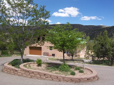 853 State Highway 165, Placitas, NM 87043 - photo 3