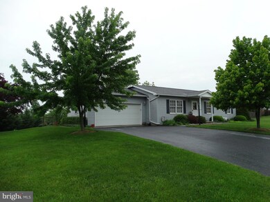 1438 Memory Ln, Chambersburg, PA 17201 - photo 2