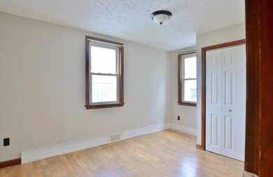 9 Clifford 1st Floor Bedroom