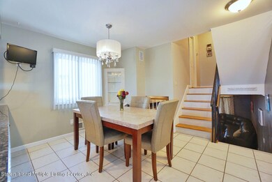 407 Leverett Ave, Staten Island, NY 10308 - photo 5
