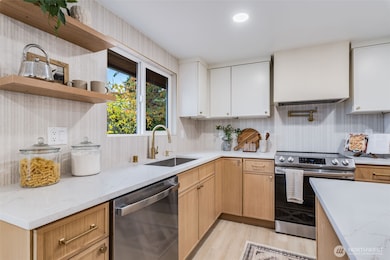 12023 80th Ave S, Seattle, WA 98178 - photo 5