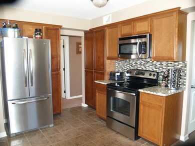 Kitchen Granite Tiled