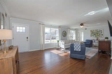 6626 Ridgemont Dr, Dallas, TX 75214 - photo 4