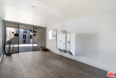 5252 Coldwater Canyon Ave unit 214, Van Nuys, CA 91401 - photo 3