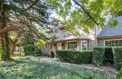 6109 Walnut Ln, Oklahoma City, OK 73132 - photo 2