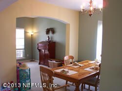 2029_Trailing_Pines_dining