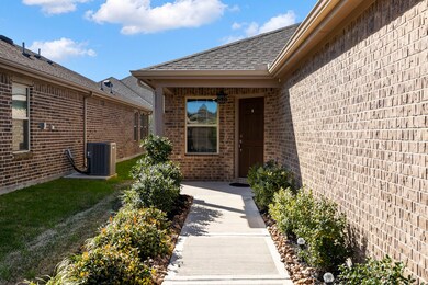 417 Thistle Thorn Dr, Spring, TX 77382 - photo 4