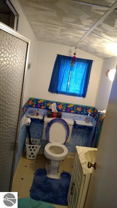 162 N Huron Rd, Au Gres, MI 48703 - photo 6