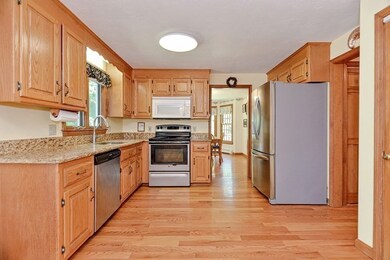 7 Matthew Dr, Franklin, MA 02038 - photo 6