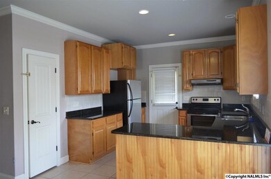 104 Lowes Blvd, Rainbow City, AL 35906 - photo 4