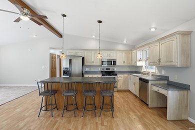 428 S Main St, Churubusco, IN 46723 - photo 4