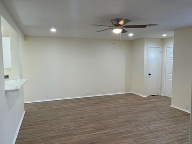 907 Grand Plains Dr, Houston, TX 77090 - photo 5