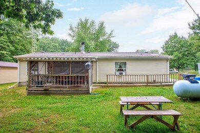 5-web-or-mls-6605 Janet Dr, Coloma-5