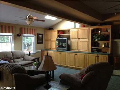 Den/Family/Great Room