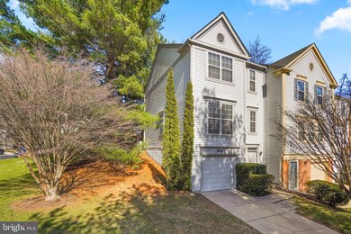 2216 Wimbledon Cir, Silver Spring, MD 20906 - photo 2