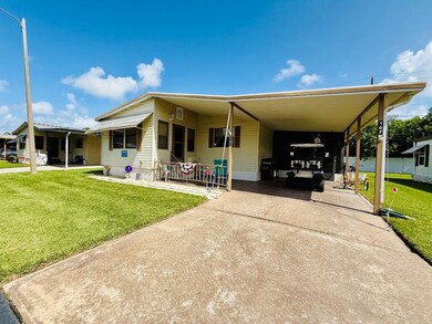 1901 Us Hwy 17 92 unit 167, Lake Alfred, FL 33844 - photo 3