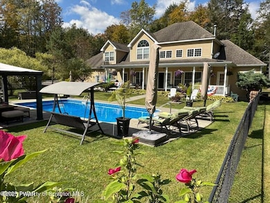 321 Hemlock Dr, Lake Ariel, PA 18436 - photo 5