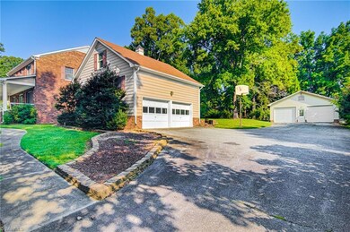 5004 Grandover Pkwy, Greensboro, NC 27407 - photo 3