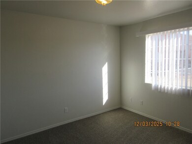 3150 E Gordon #B Dr, Kingman, AZ 86409 - photo 5