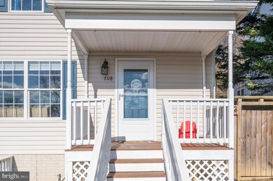 608 Tritapoe Dr, Knoxville, MD 21758 - photo 2