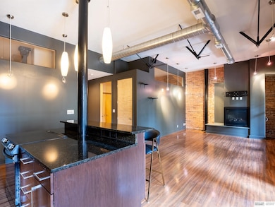 1314 O St unit 201, Lincoln, NE 68508 - photo 3