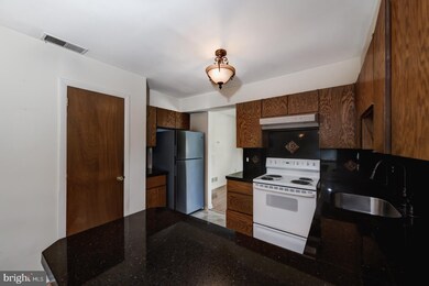123 Josephs Way unit 52, Malvern, PA 19355 - photo 5