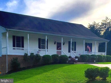 112 Douglas Dr, Middletown, VA 22645 - photo 4