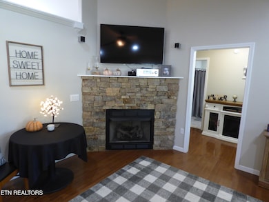 280 E Deer Creek Dr, Crossville, TN 38571 - photo 6