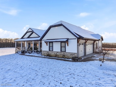 8257 Akron Ave NW, Canal Fulton, OH 44614 - photo 4