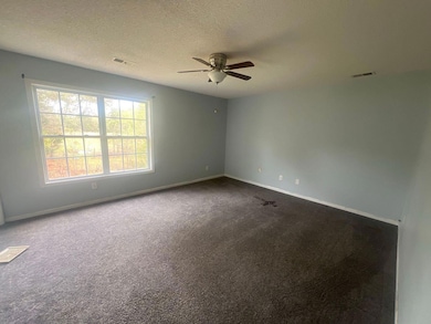 Bedroom-9038885