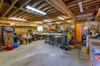 7472 Old Stage Rd, Central Point, OR 97502 - photo 7