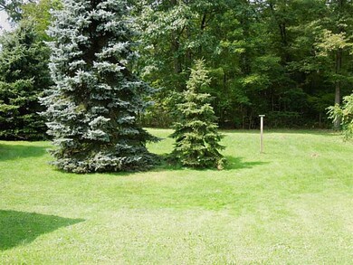 Land/Lot. Side lot