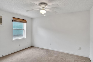 633 Patterson Rd unit 2, New Orleans, LA 70114 - photo 4