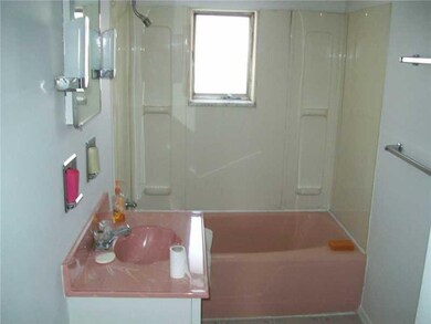 Full Bath.