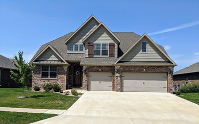 925 E Thorndale Dr, Nixa, MO 65714 - photo 2
