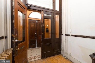 18 W Franklin St, Baltimore, MD 21201 - photo 3