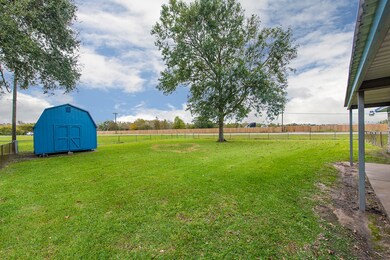 1925 Parkcrest St, Alvin, TX 77511 - photo 6