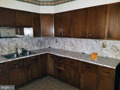 2037 Wilkens Ave, Baltimore, MD 21223 - photo 4