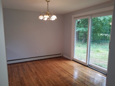 29 Hickory Ln, Amherst, MA 01002 - photo 7