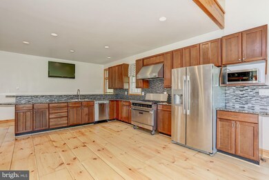 10139 Brown Moore Ln, Marshall, VA 20115 - photo 7