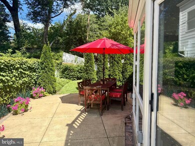 4200 47th St NW, Washington, DC 20016 - photo 3