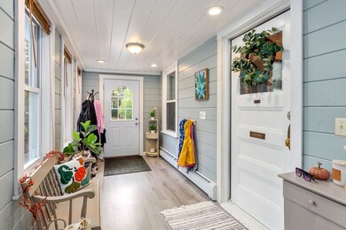 4 Lower Jones Rd, Hopedale, MA 01747 - photo 3