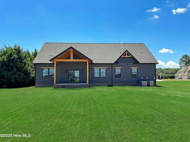 2224 Yawl St, Elizabeth City, NC 27909 - photo 4