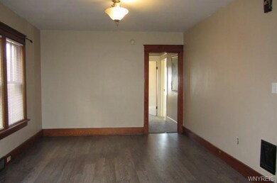 629 16th St, Niagara Falls, NY 14301 - photo 5